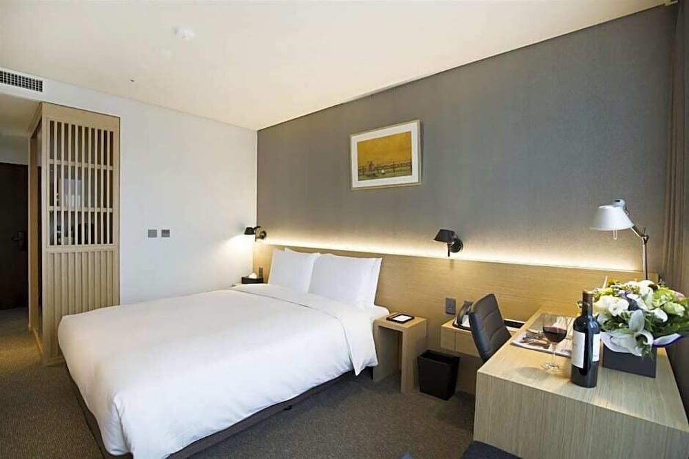Arirang Hill Hotel Dongdaemun 24/55