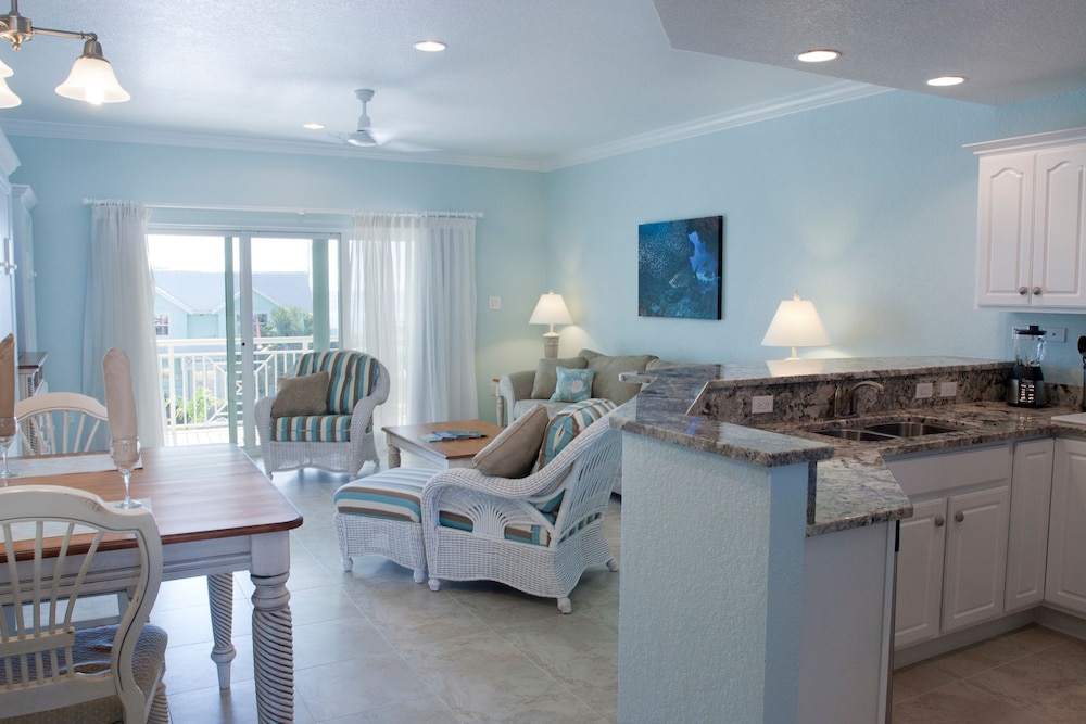 Compass Point Dive Resort 10/50