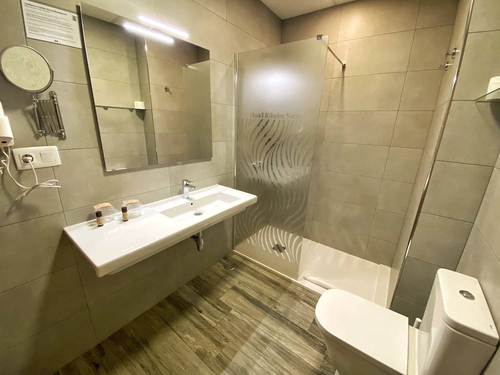 Hotel Ribeira Sacra 20/21