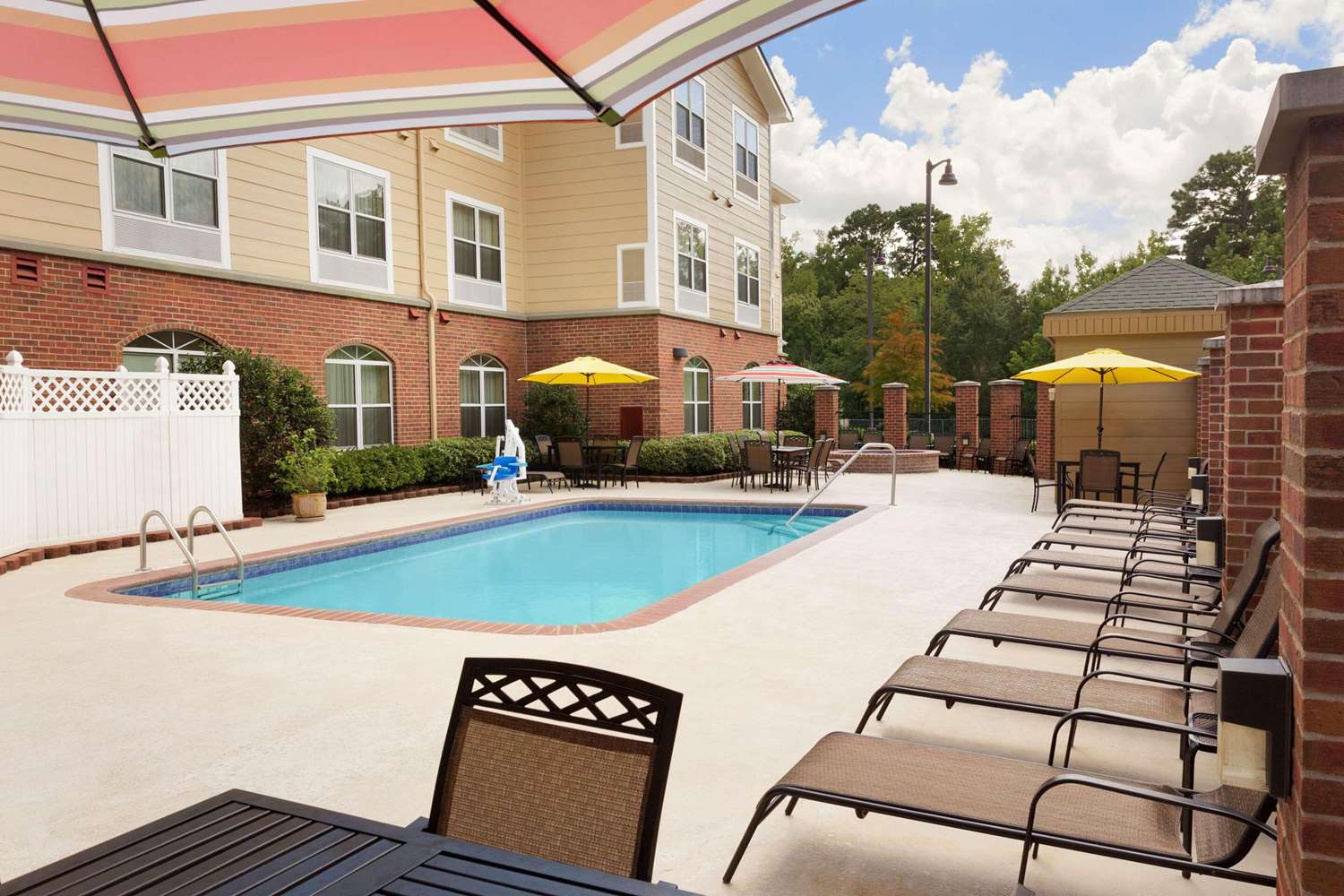 Hotel Pineville & Conference Center Alexandria I-49 8/8