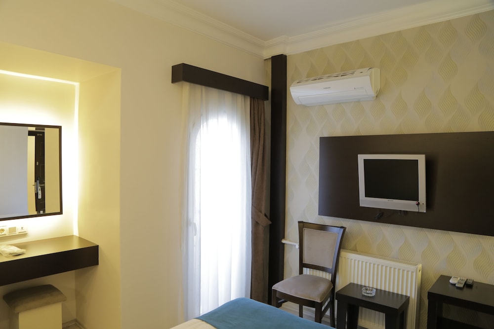 Hotel Buyuk Velic 50/76