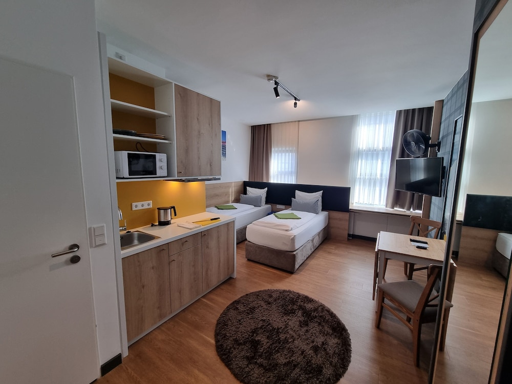 Roomingtons Munich Airport 18/46