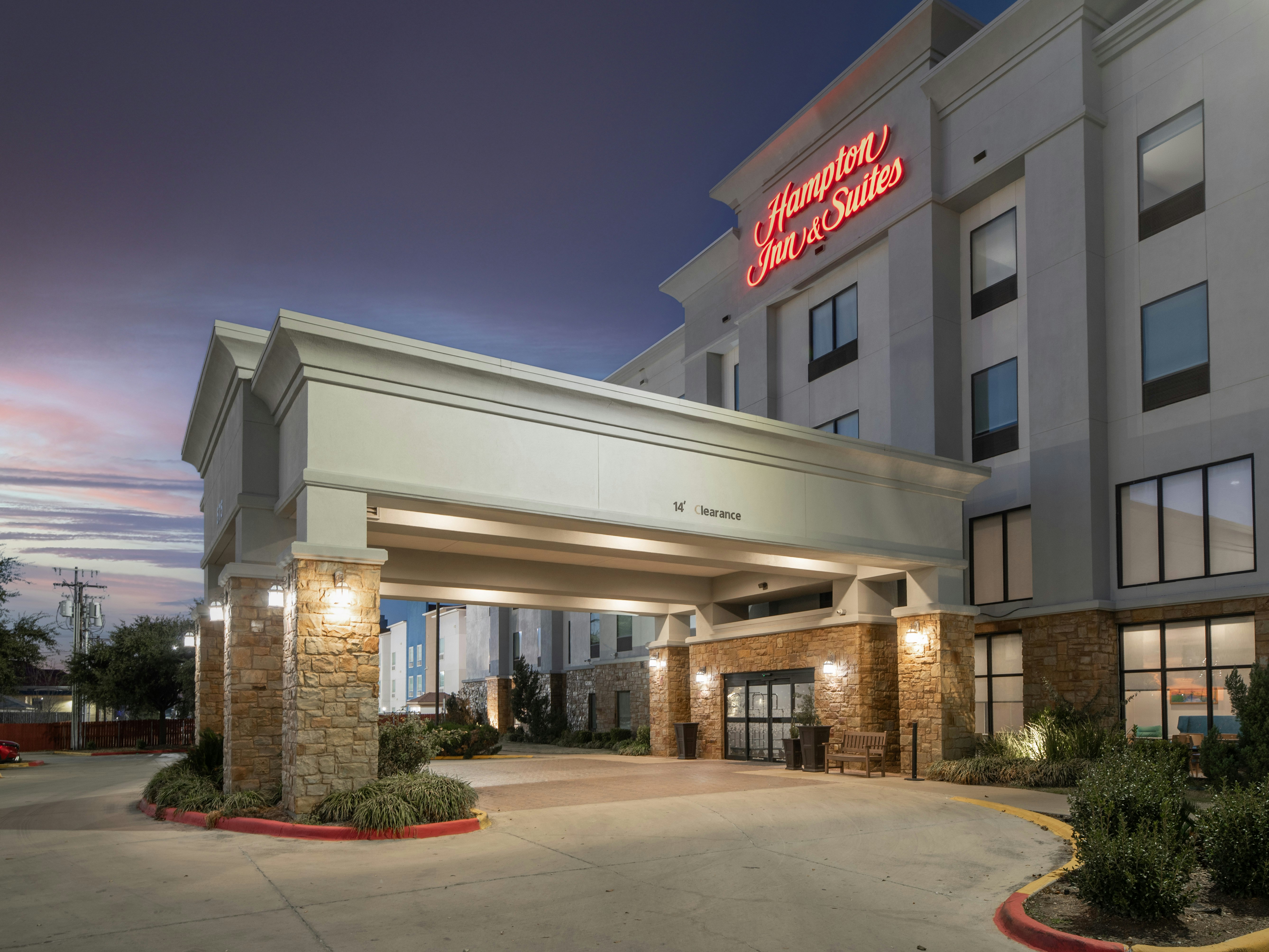 Hampton Inn & Suites New Braunfels 58/66
