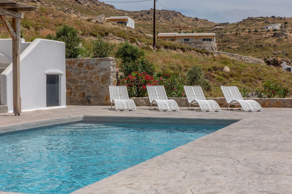Mikri Villas 44/49