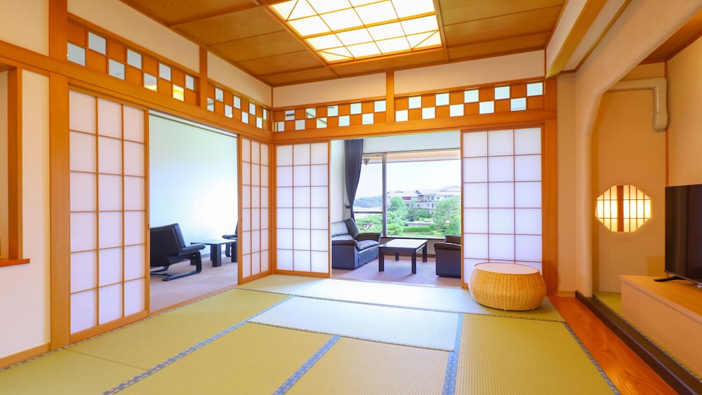 Ooedo Onsen Monogatari Premium Hotel Sohkan 45/46