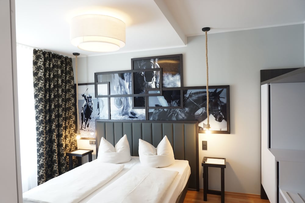 Art Hotel Aachen Superior 18/56