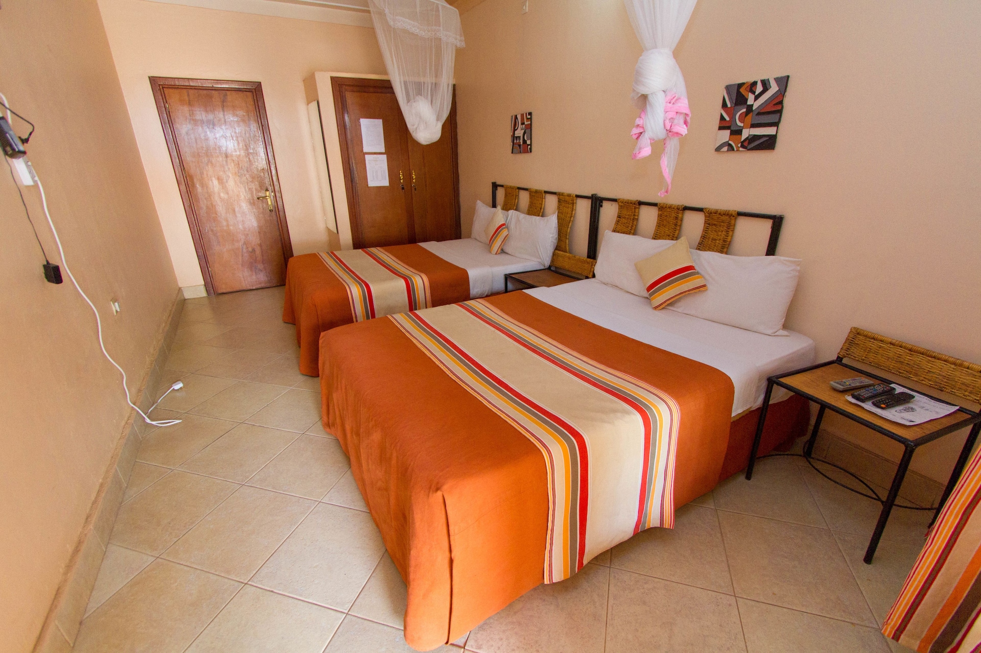 STANDARD, TWIN BEDS