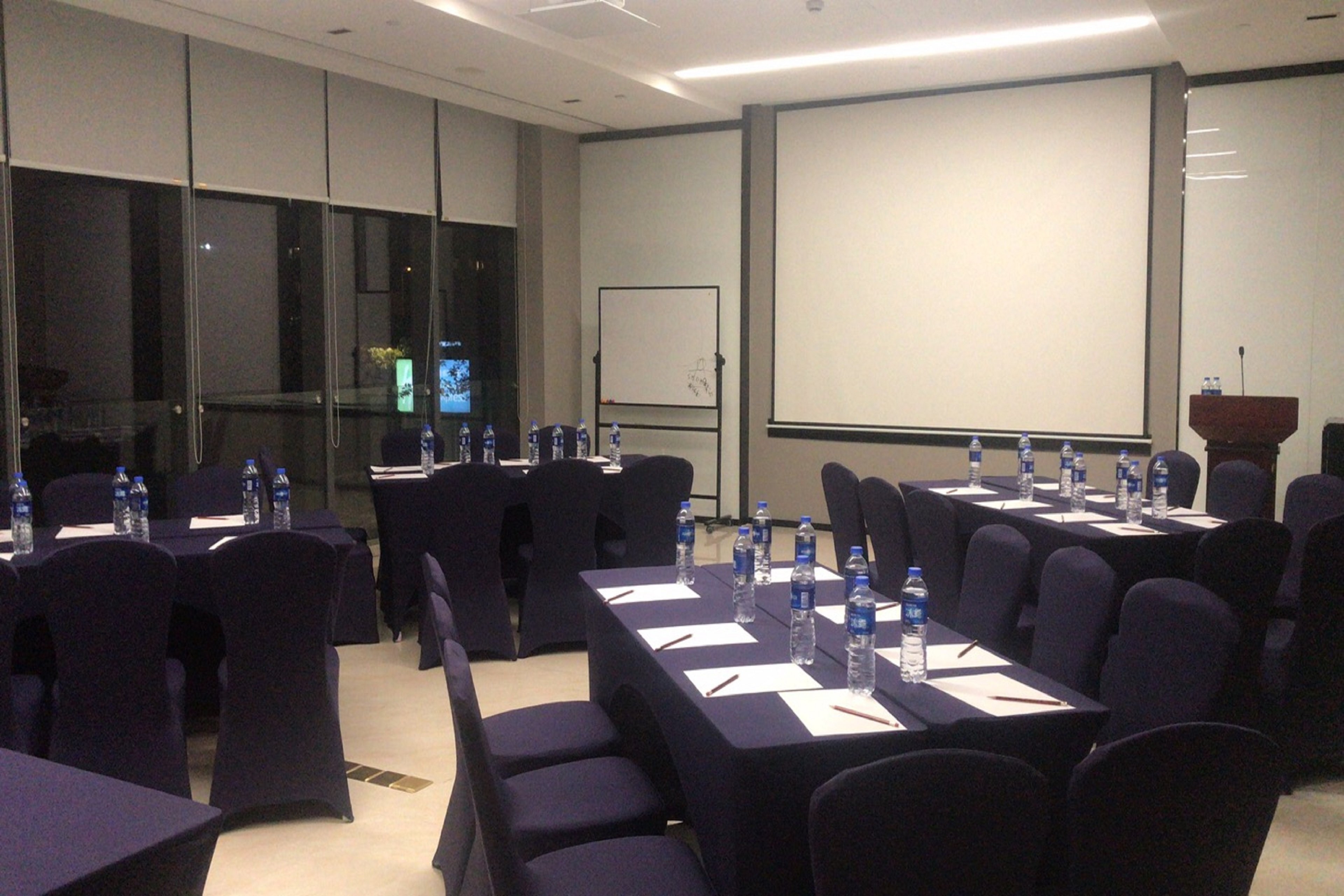 HOLIDAY INN EXPRESS FUZHOU DOWNTOWN 55/59