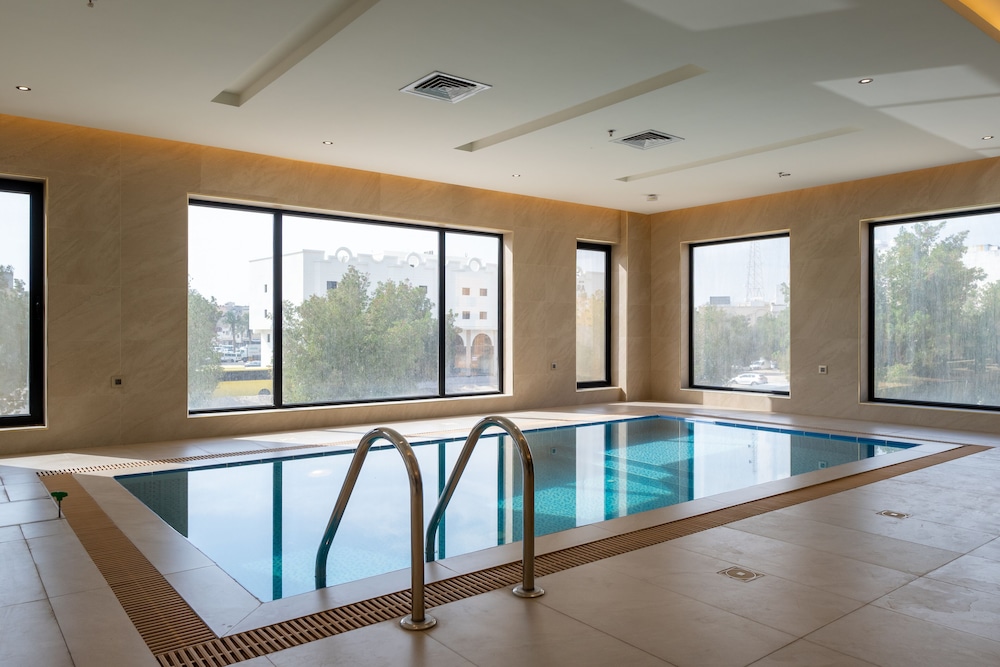 العنوان رزيدنس(Aleunwan Serviced Apartments) 27/53