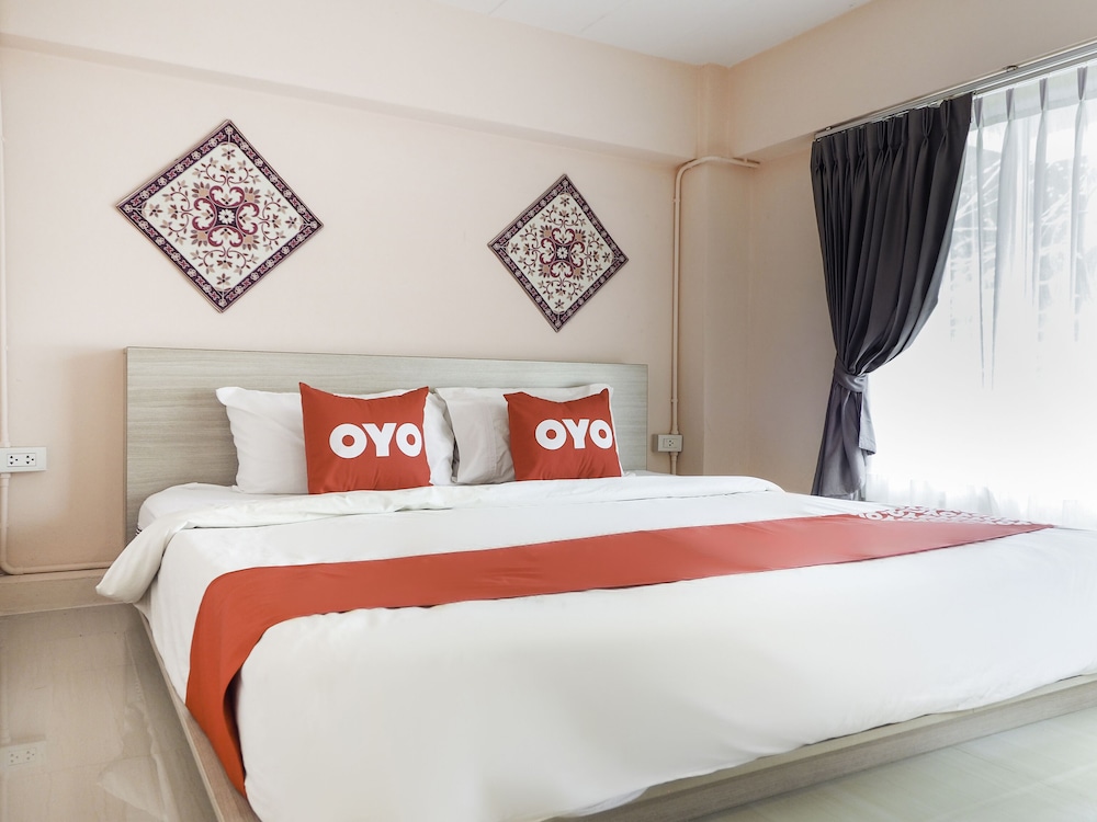 DELUXE, TWIN BEDS
