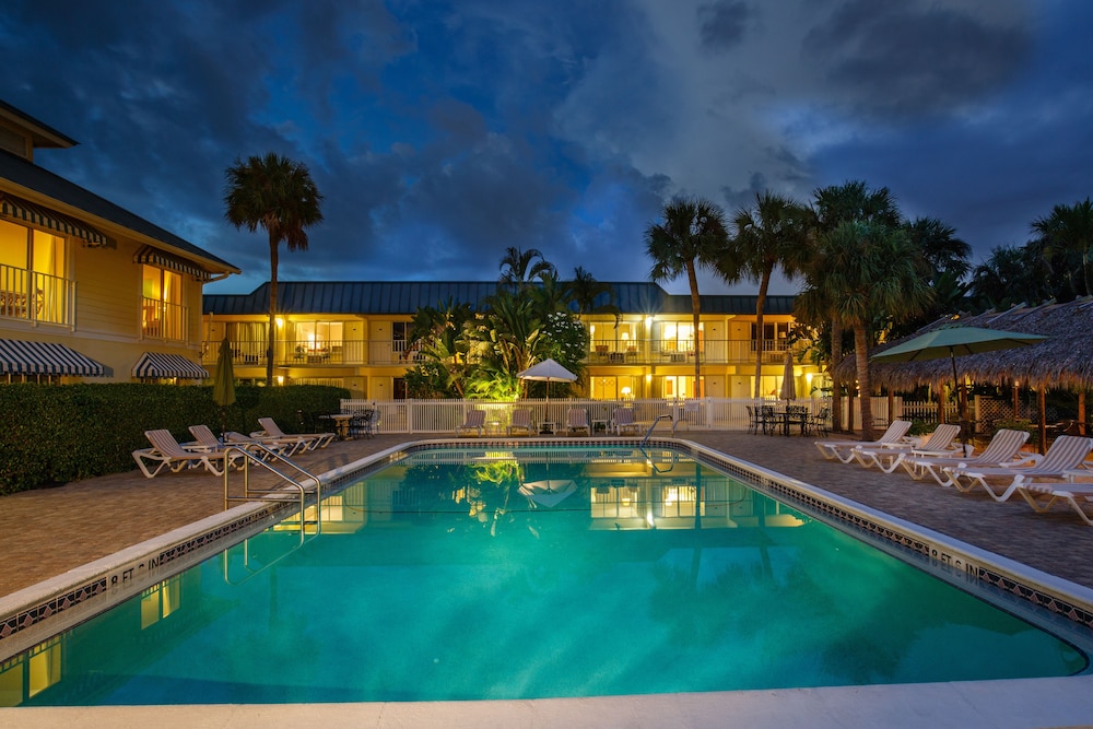 Naples Garden Inn 7/57