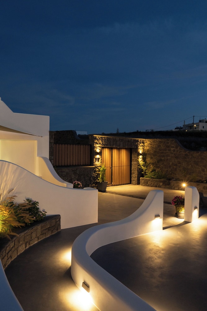Griseo Villas 6/90