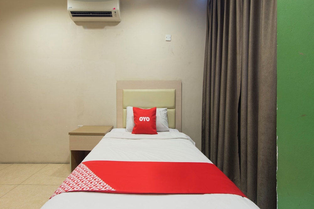 Hotel O Hotel 916 18/32