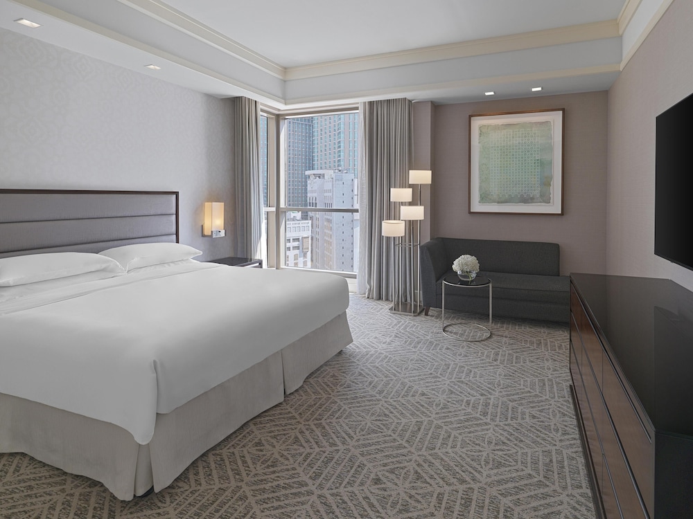 Regency, Suite, King Bed