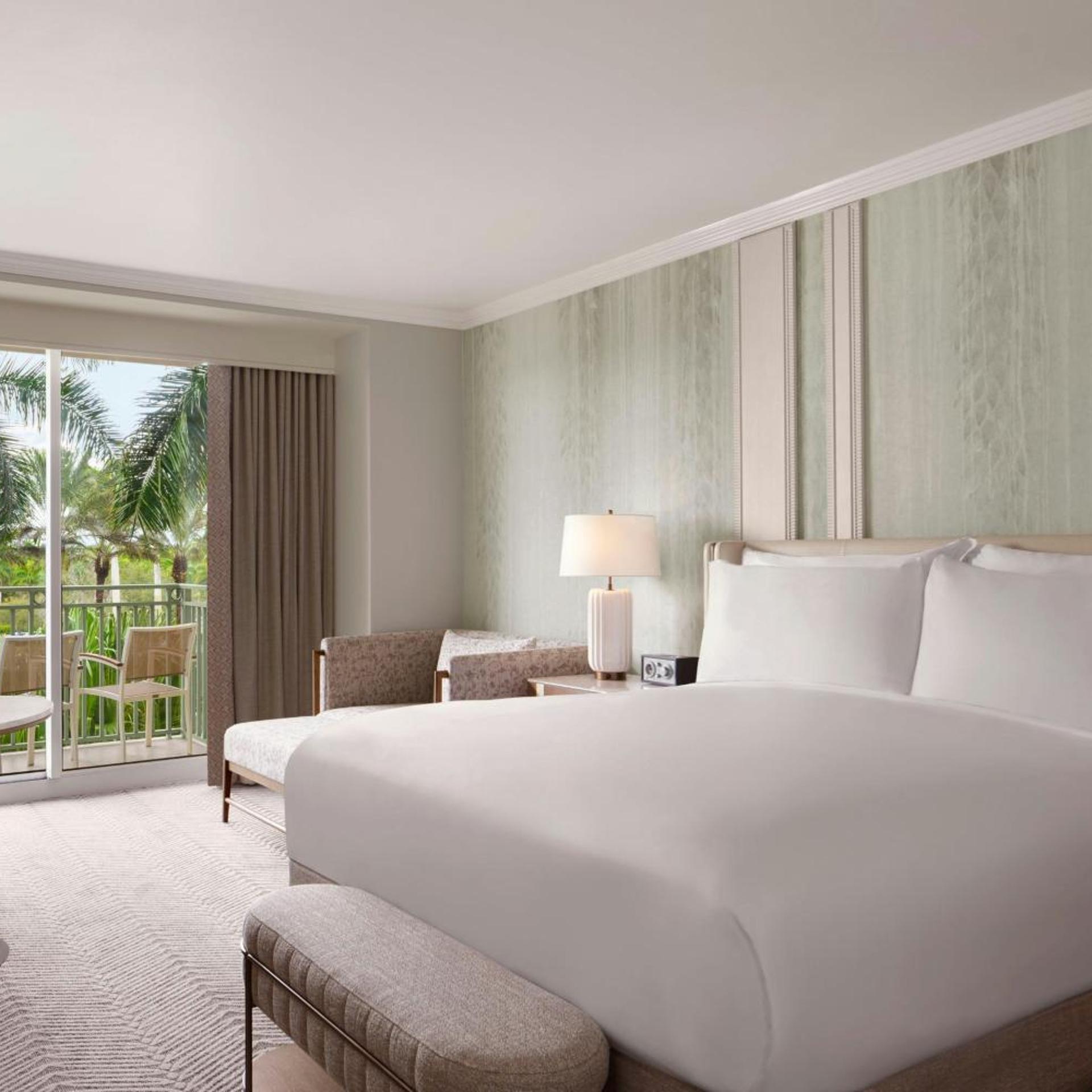 Room, King Bed, Resort View