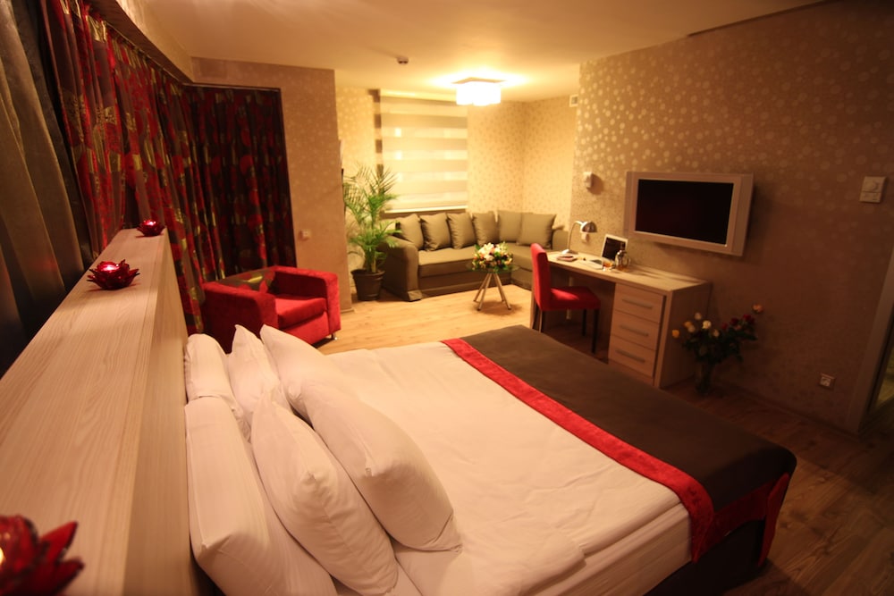 Ramada by Wyndham Ankara 24/40