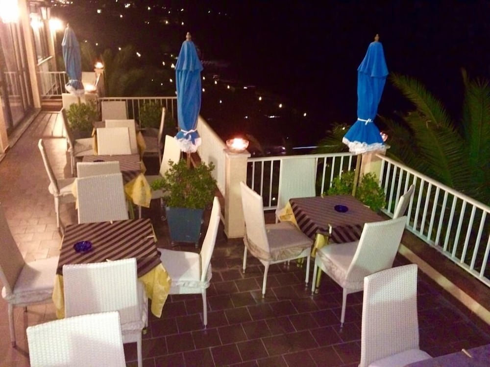 Terrazzo Sul Mare Hotel 14/26