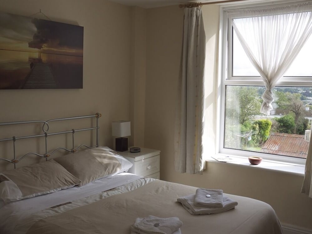 Donnington Guest House 15/40