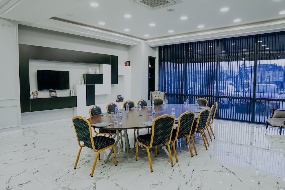 Sakarya Hotel 42/49