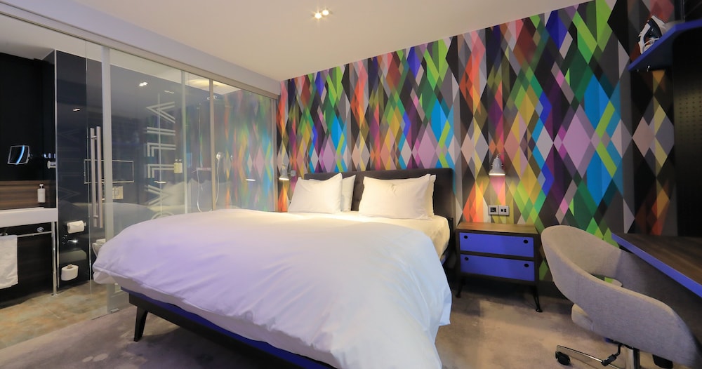 Village Hotel Basingstoke 7/34