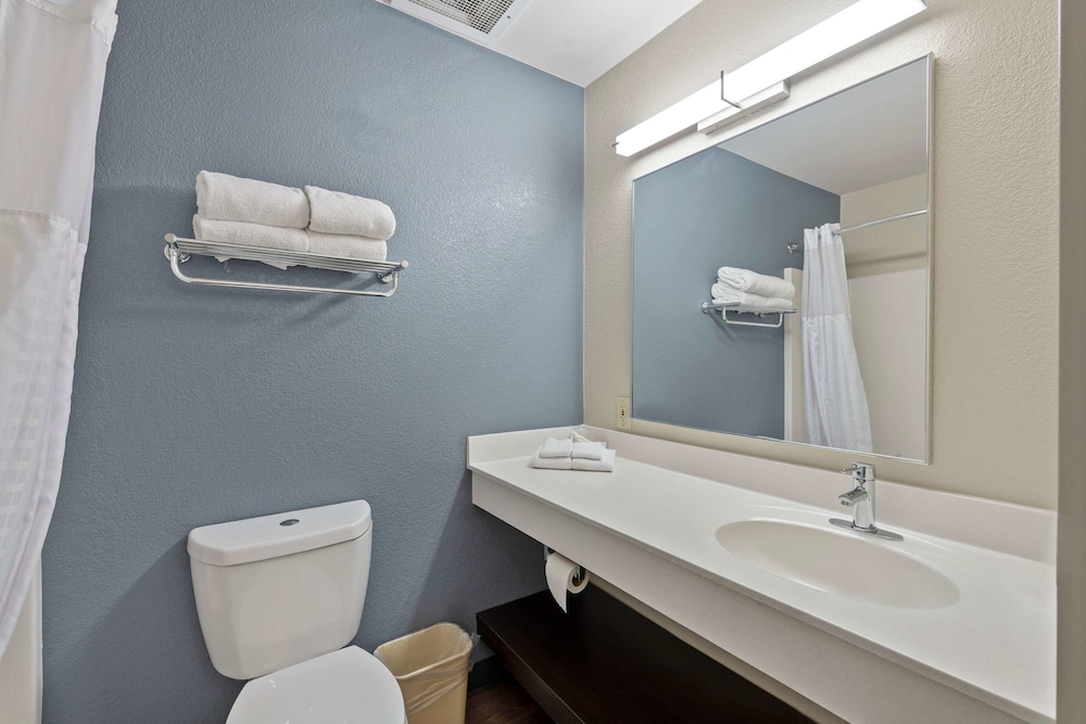 Extended Stay America - Charlotte - Pineville - Park Rd 17/58