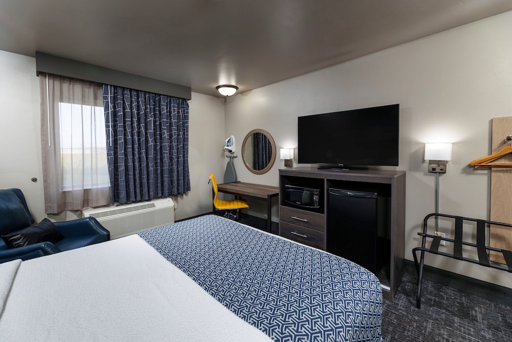 Hotel J Green Bay Formerly Airport Settle Inn 15/72
