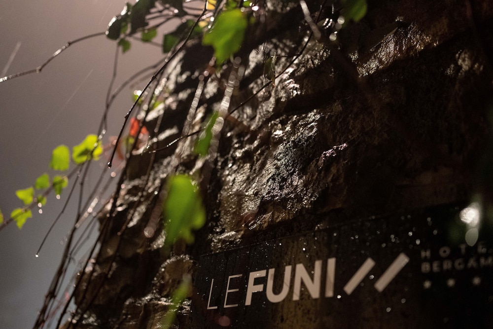 Le Funi Hotel 70/73