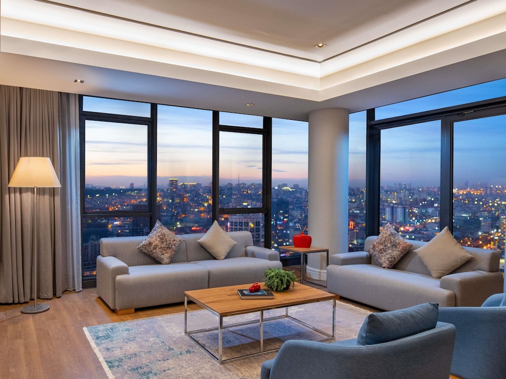 Movenpick Living Istanbul West 34/50