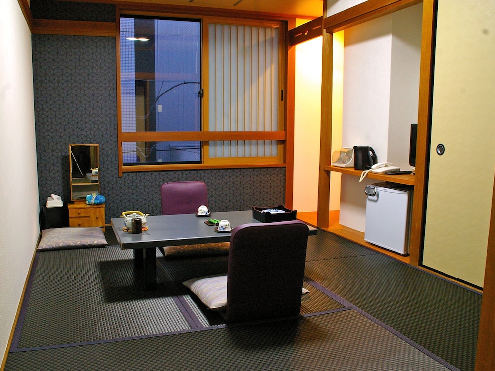 Satomo Ryokan 48/48