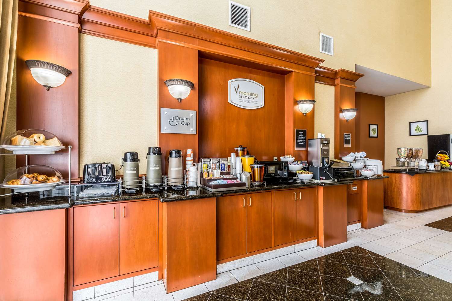 Sleep Inn & Suites Stafford Sugarland 7/23