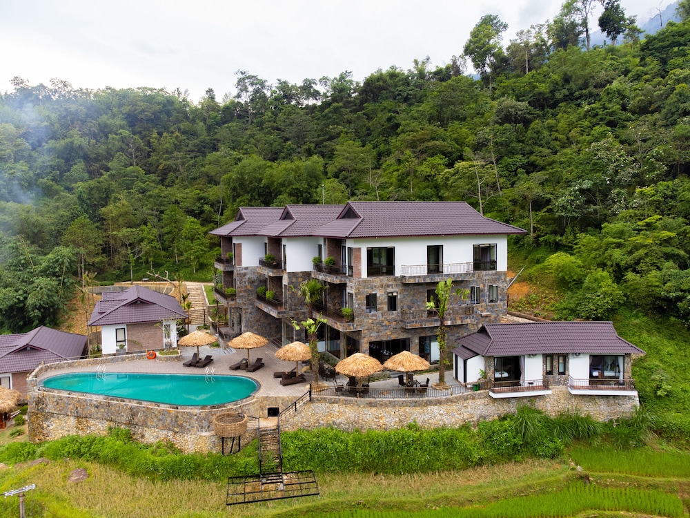 Central Hills Pu Luong Resort 43/50