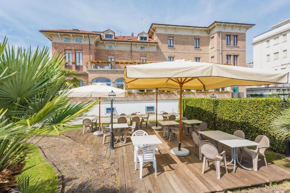Hotel Stefania 31/36