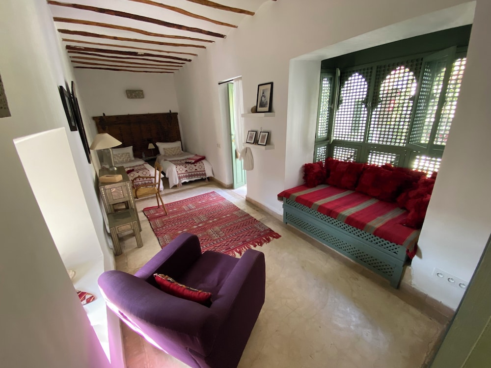 Riad Timila 33/50