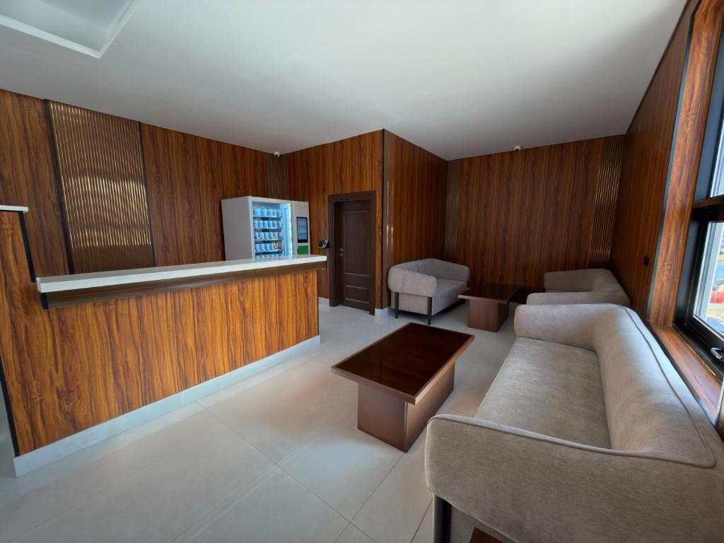 Tura Residence Al Khaleej 16/19