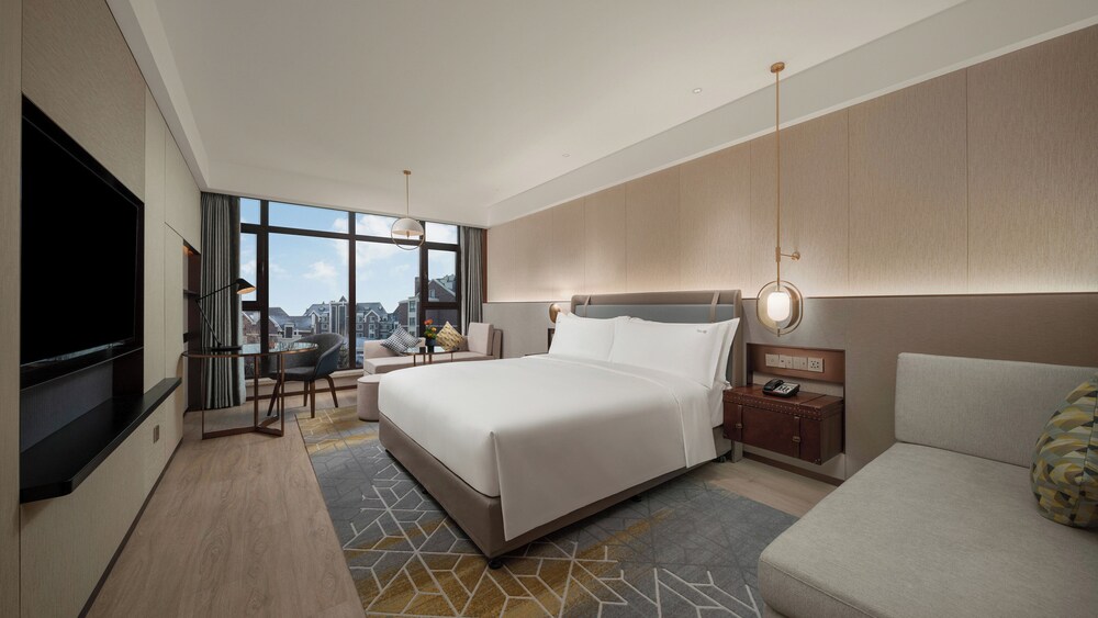 HOLIDAY INN Changchun Jingyue 14/48