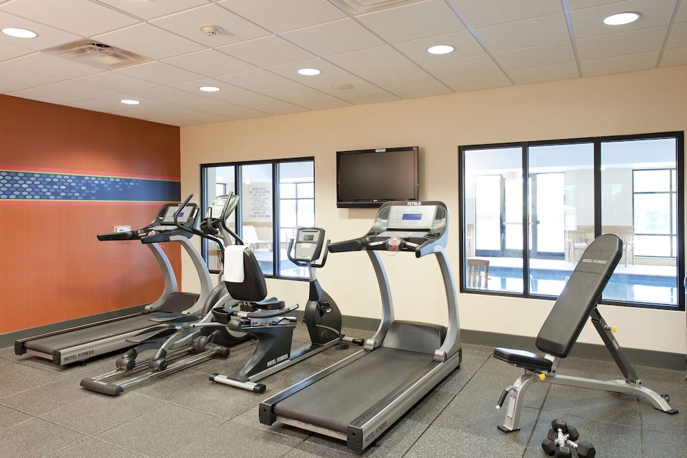 Hampton Inn & Suites Columbia at the University of Missouri 23/50