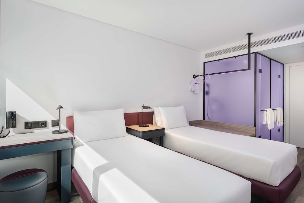 YOTEL Porto, Select by Hilton 14/48
