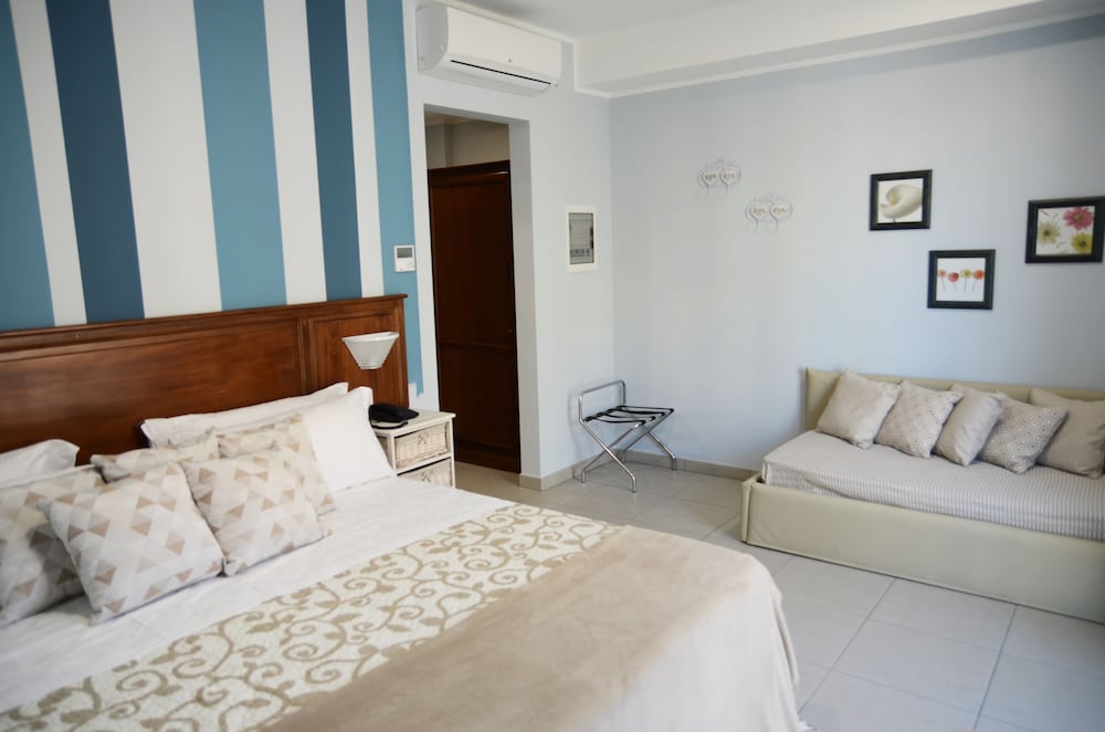 Hotel Giulio Cesare 12/43