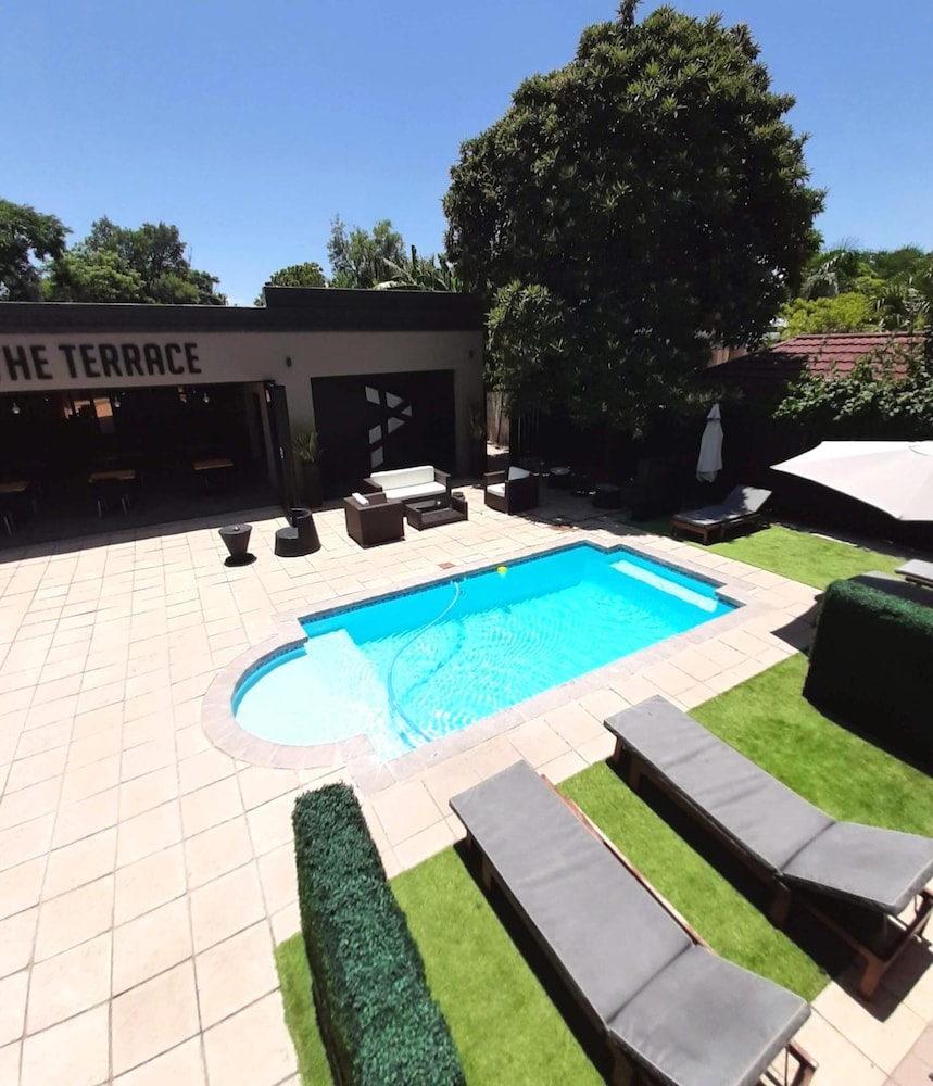 Palm Swift Luxury Accommodation 19/27