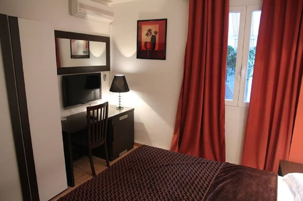 Abc Hotel 19/46