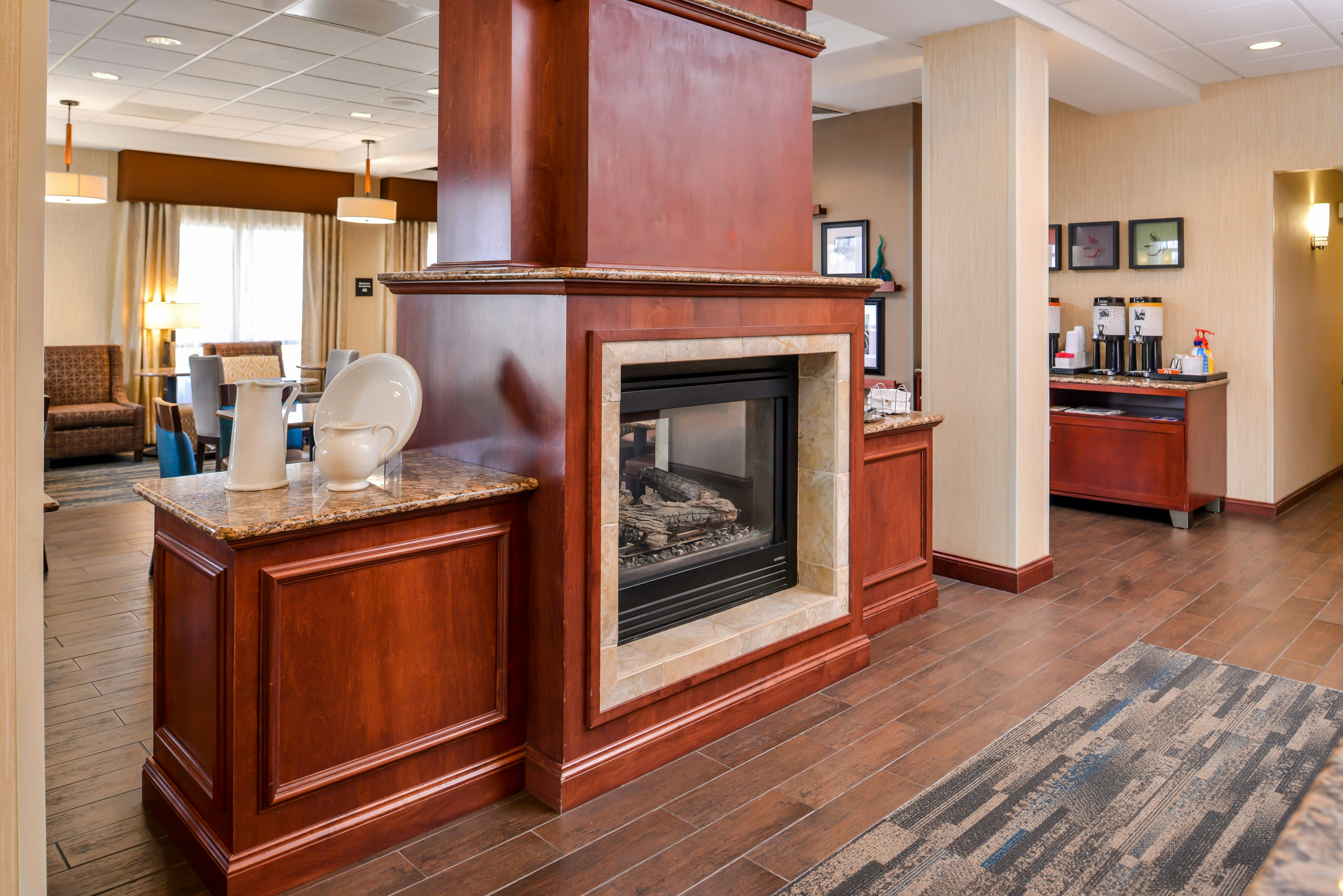 Hampton Inn York 12/48
