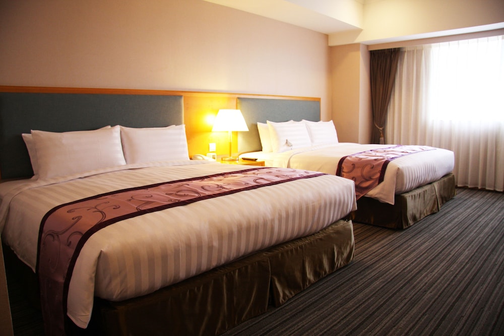 Tainan Fushin Hotel 24/64