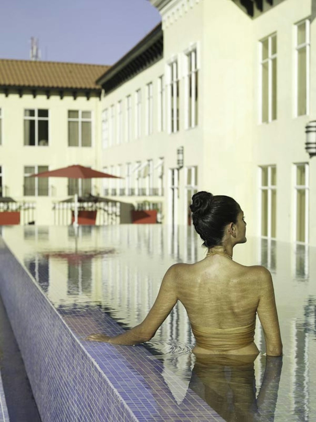 Spanish Court Hotel 34/50