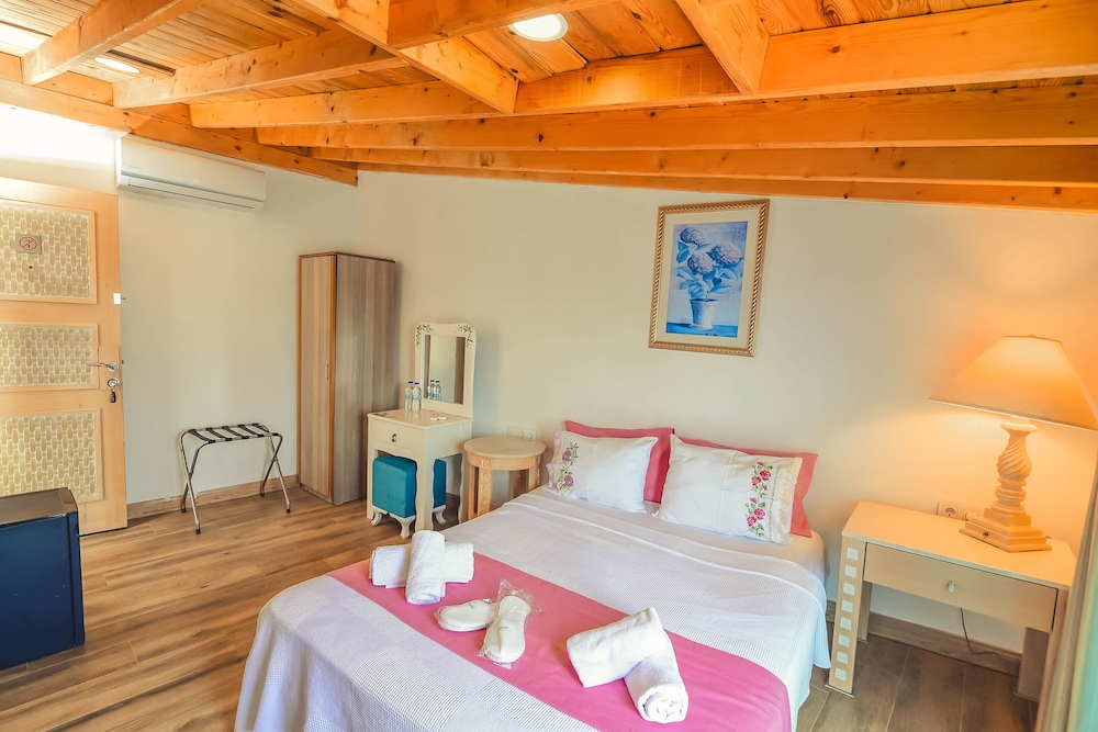 Alacati Asmali Konak Hotel 16/50