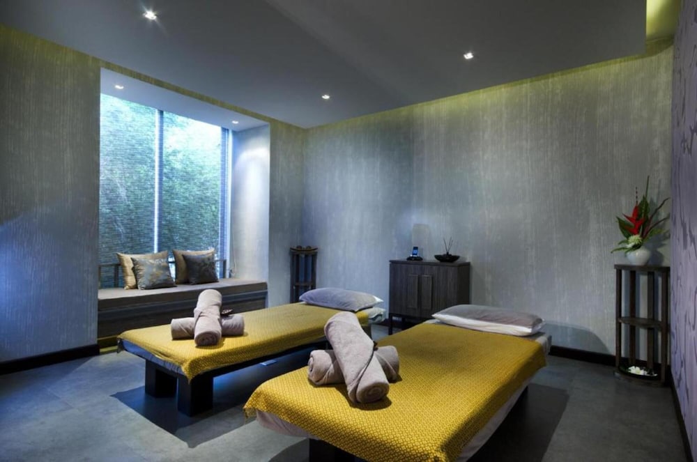 Club Wyndham Patong Hill Phuket 32/48