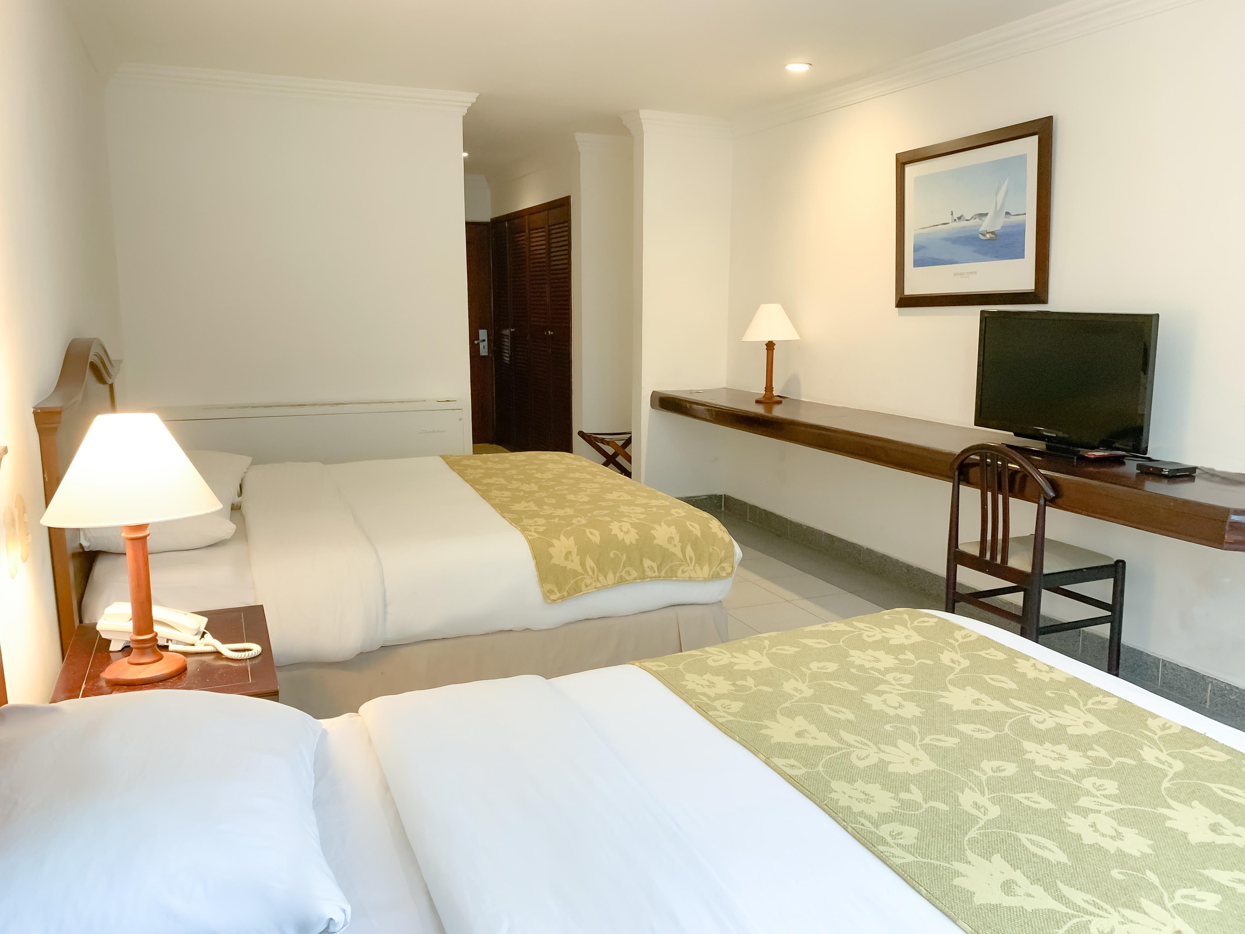 غرفة سوبيريور بسرير مزدوج، Hotel Faranda Express Puerta Del Sol Barranquilla, A Member of Radisson Individuals 5/7