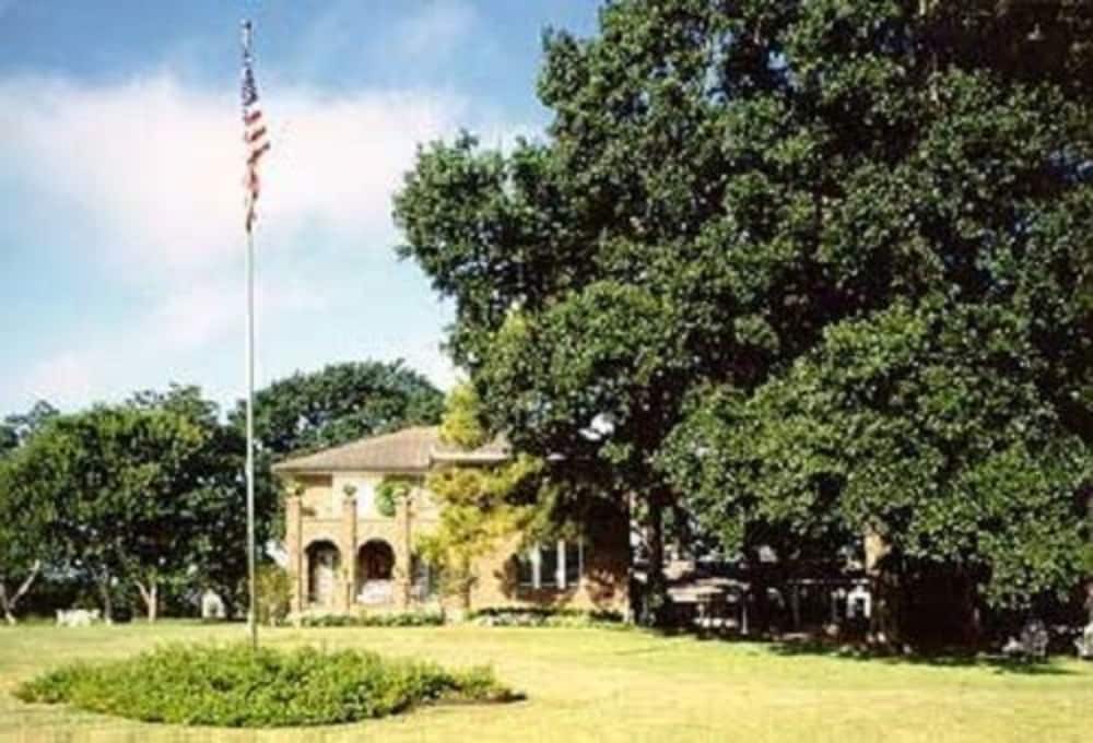 Far View - A Bed & Breakfast Estate 39/50