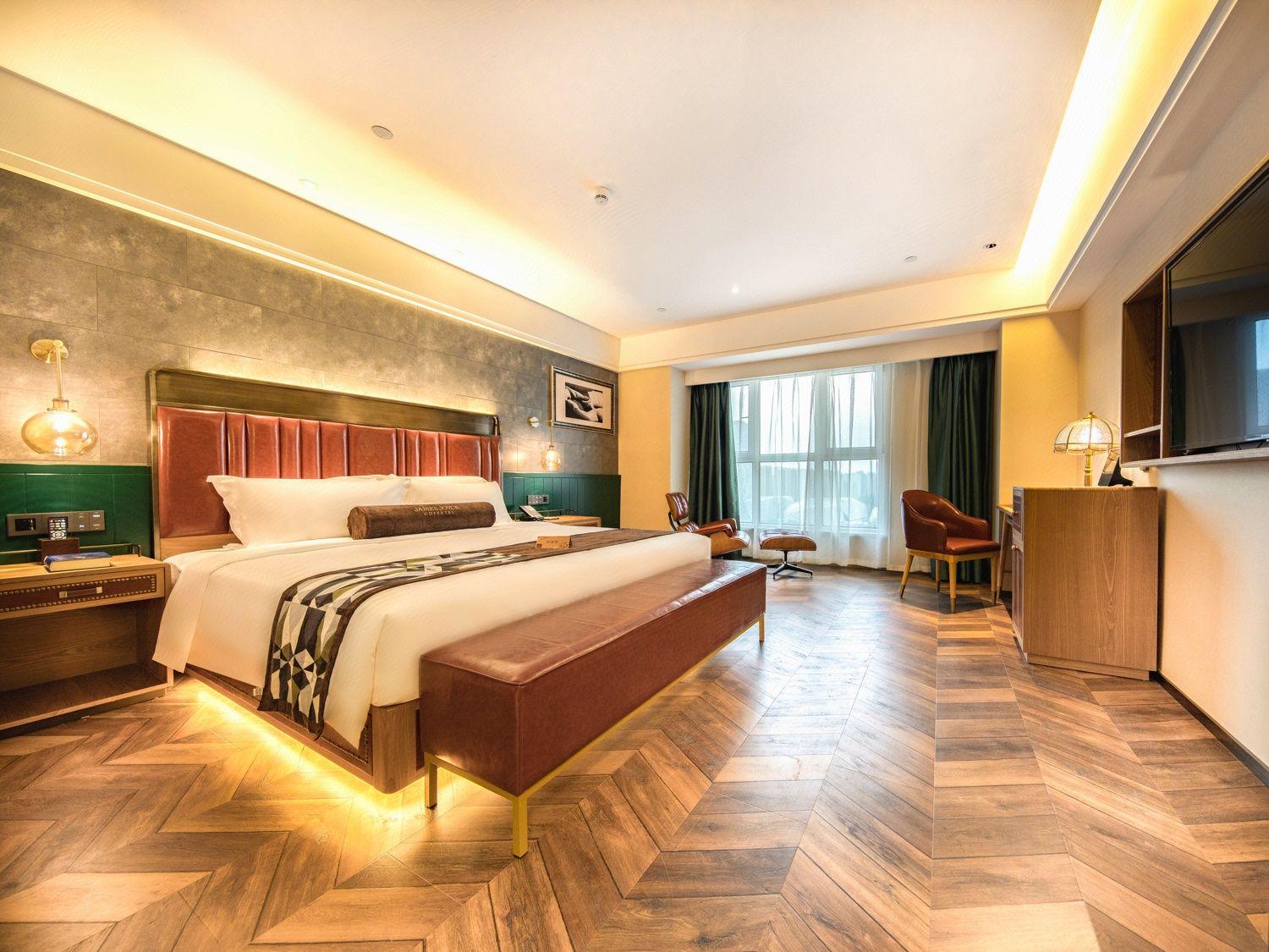 James Joyce Coffetel Hotel (Jinan West Railway Station Convention and Exhibition Center) 22/47