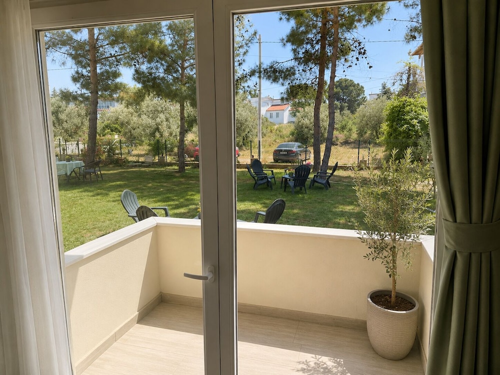 Tenedos Iskele Hotel 42/45