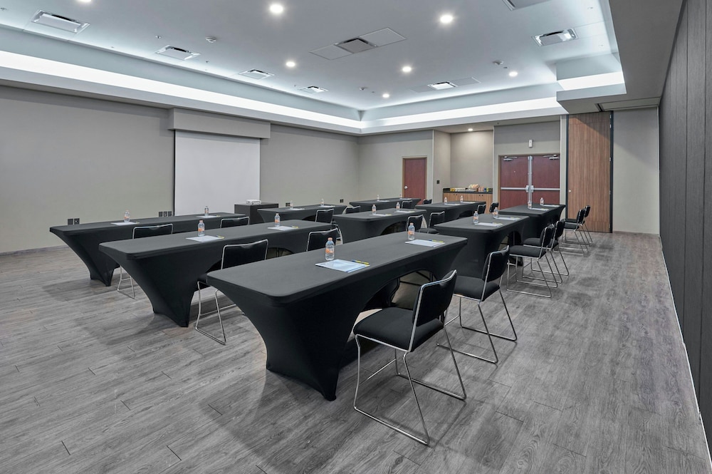 City Express by Marriott Celaya Galerias 52/61